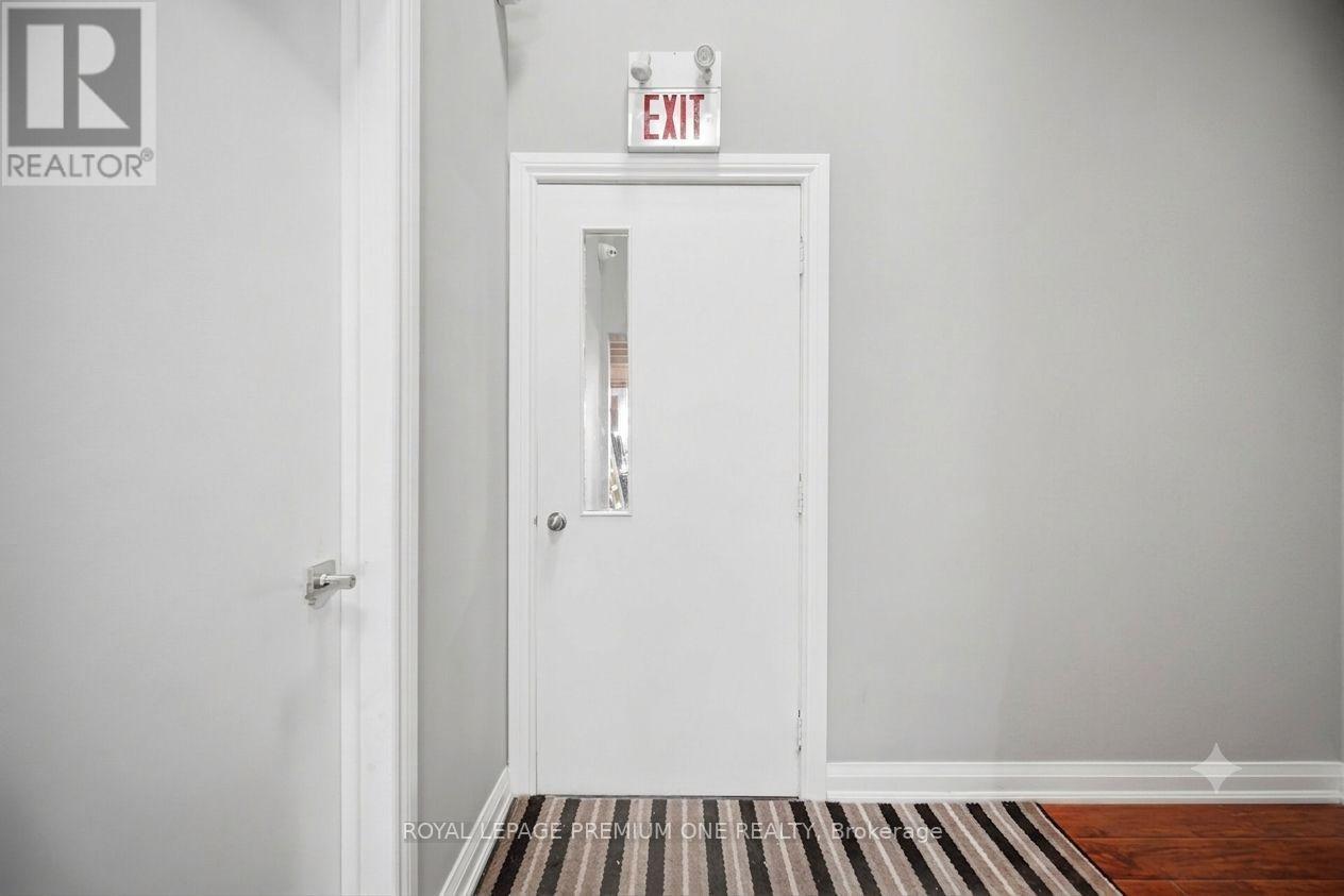 2 - 16 Sims Crescent, Richmond Hill, Ontario  L4B 2P1 - Photo 14 - N13482502