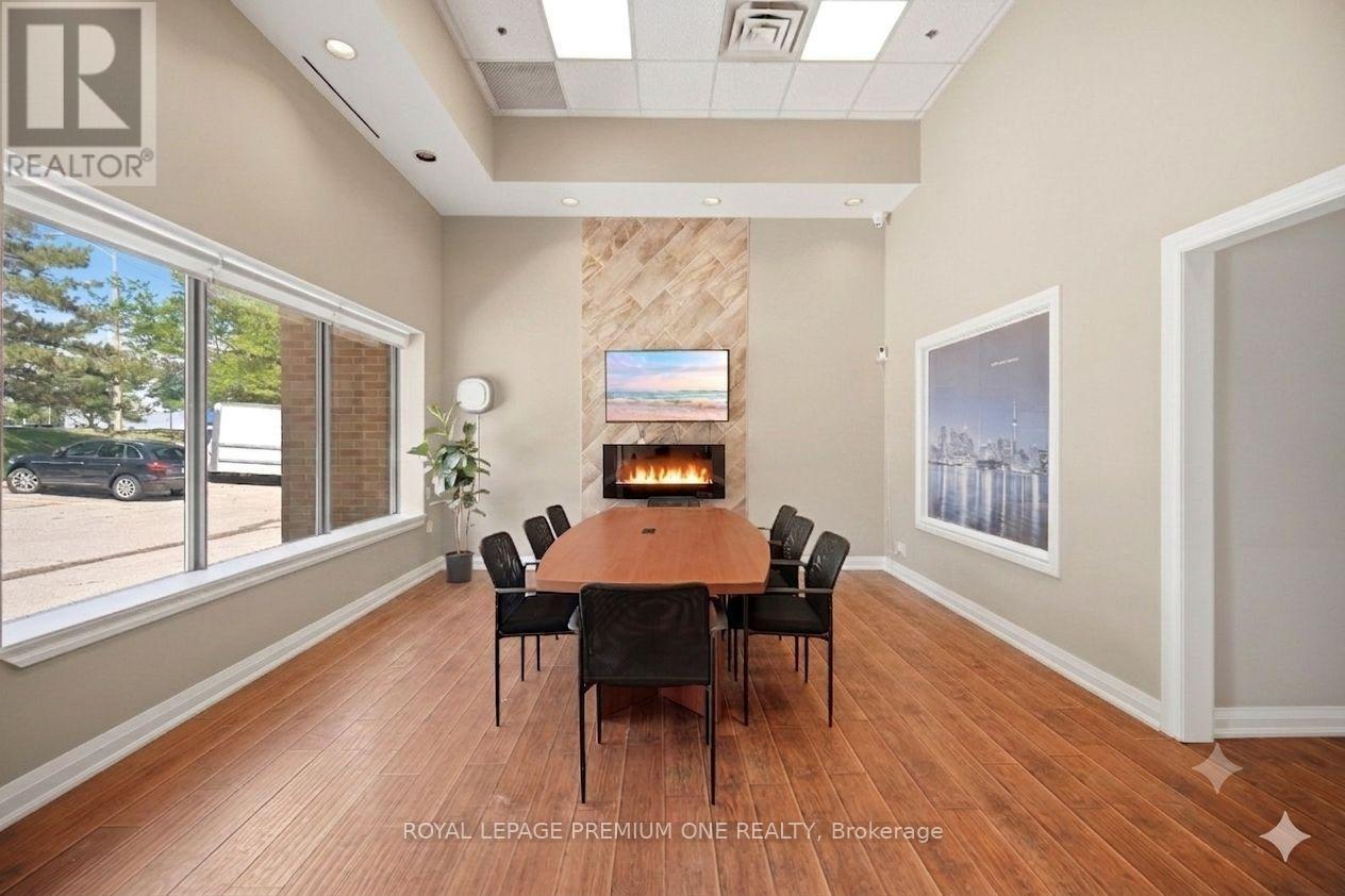 2 - 16 Sims Crescent, Richmond Hill, Ontario  L4B 2P1 - Photo 8 - N13482502