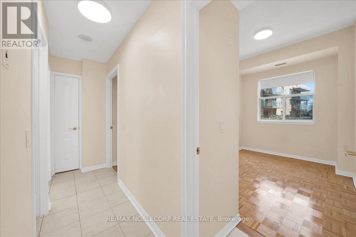 111 - 2502 Rutherford Road, Vaughan, Ontario  L4K 5N6 - Photo 24 - N13639846
