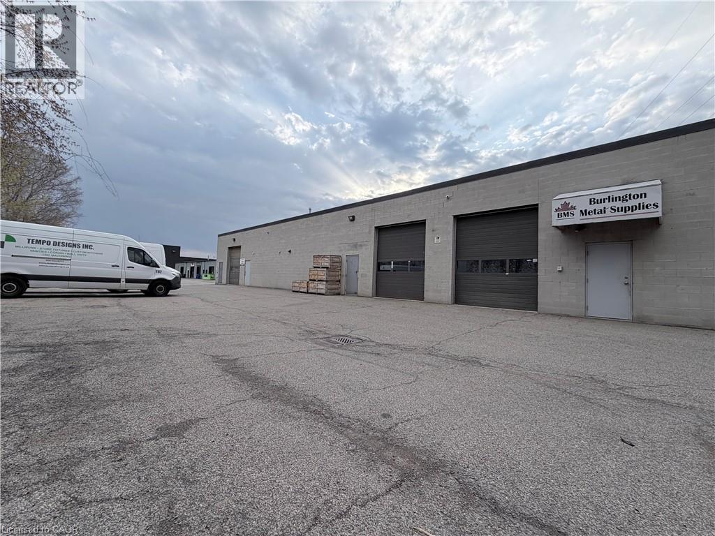 1254 Plains Road E Unit# 8b, Burlington, Ontario  L7S 1W6 - Photo 3 - 40828358