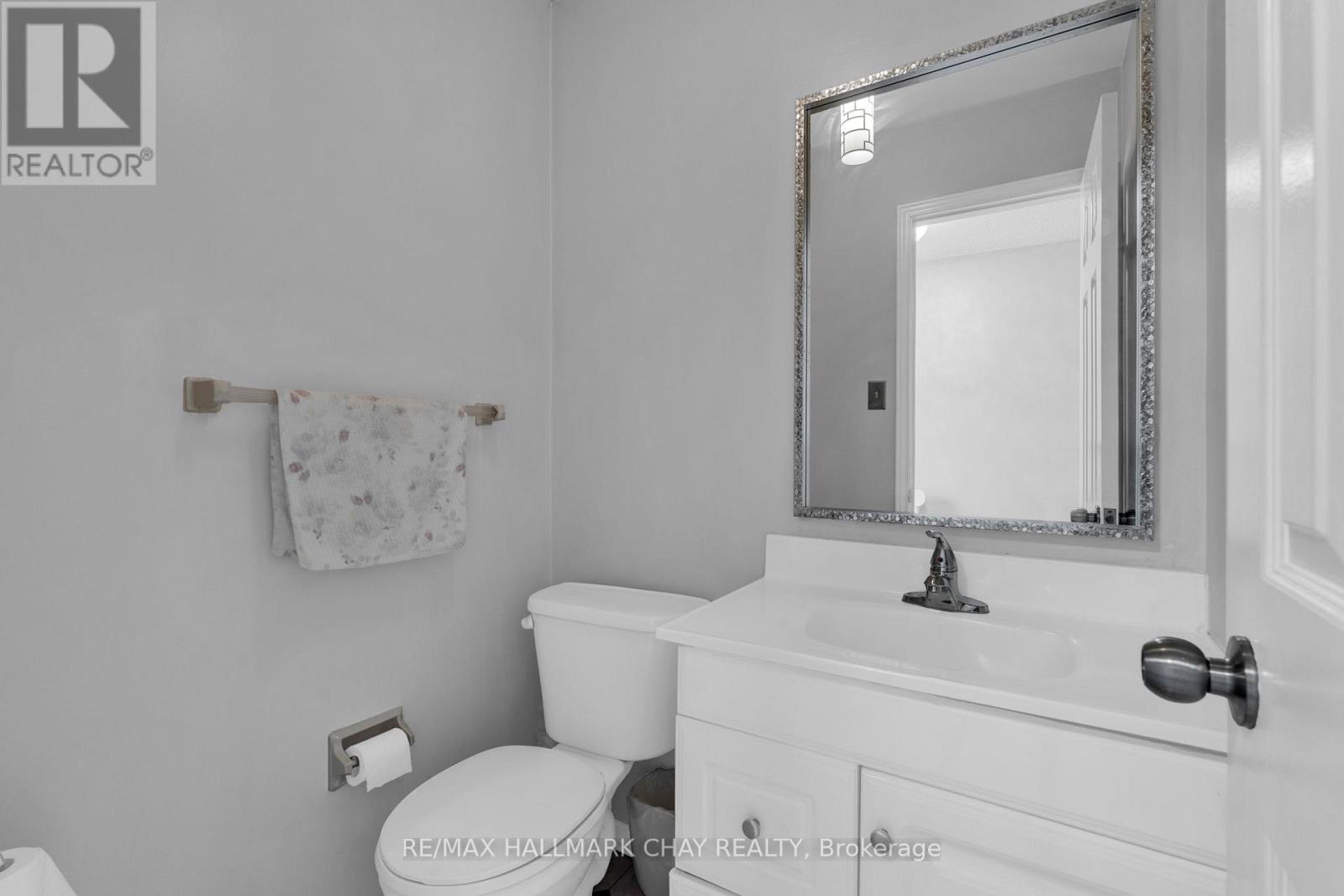 86 Trillium Crescent, Barrie (Allandale Heights), Ontario  L4N 5K3 - Photo 14 - S13641180