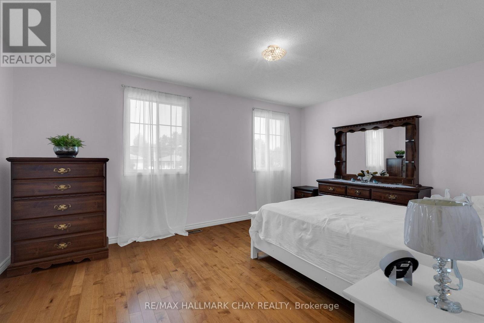 86 Trillium Crescent, Barrie (Allandale Heights), Ontario  L4N 5K3 - Photo 15 - S13641180