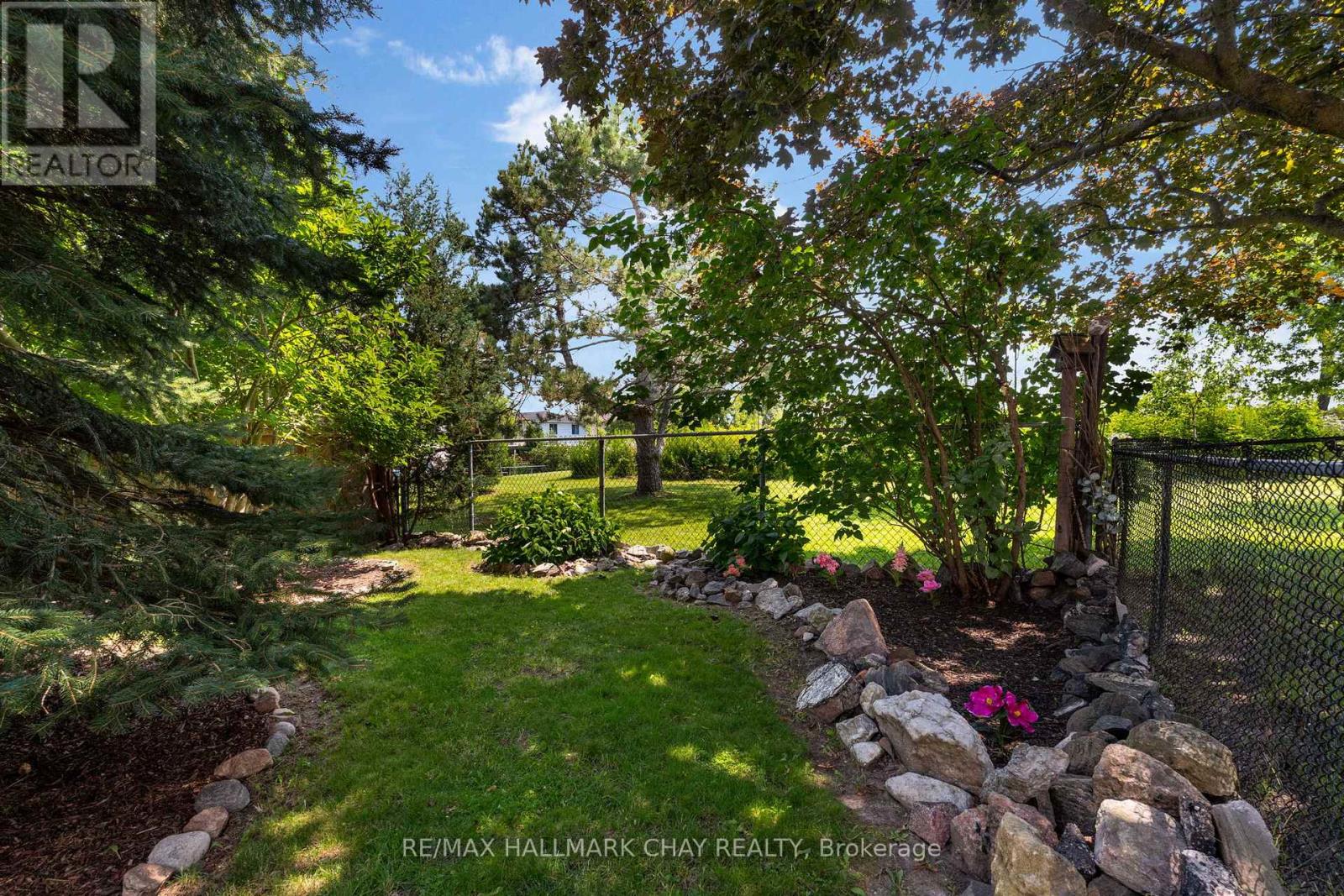 86 Trillium Crescent, Barrie (Allandale Heights), Ontario  L4N 5K3 - Photo 26 - S13641180
