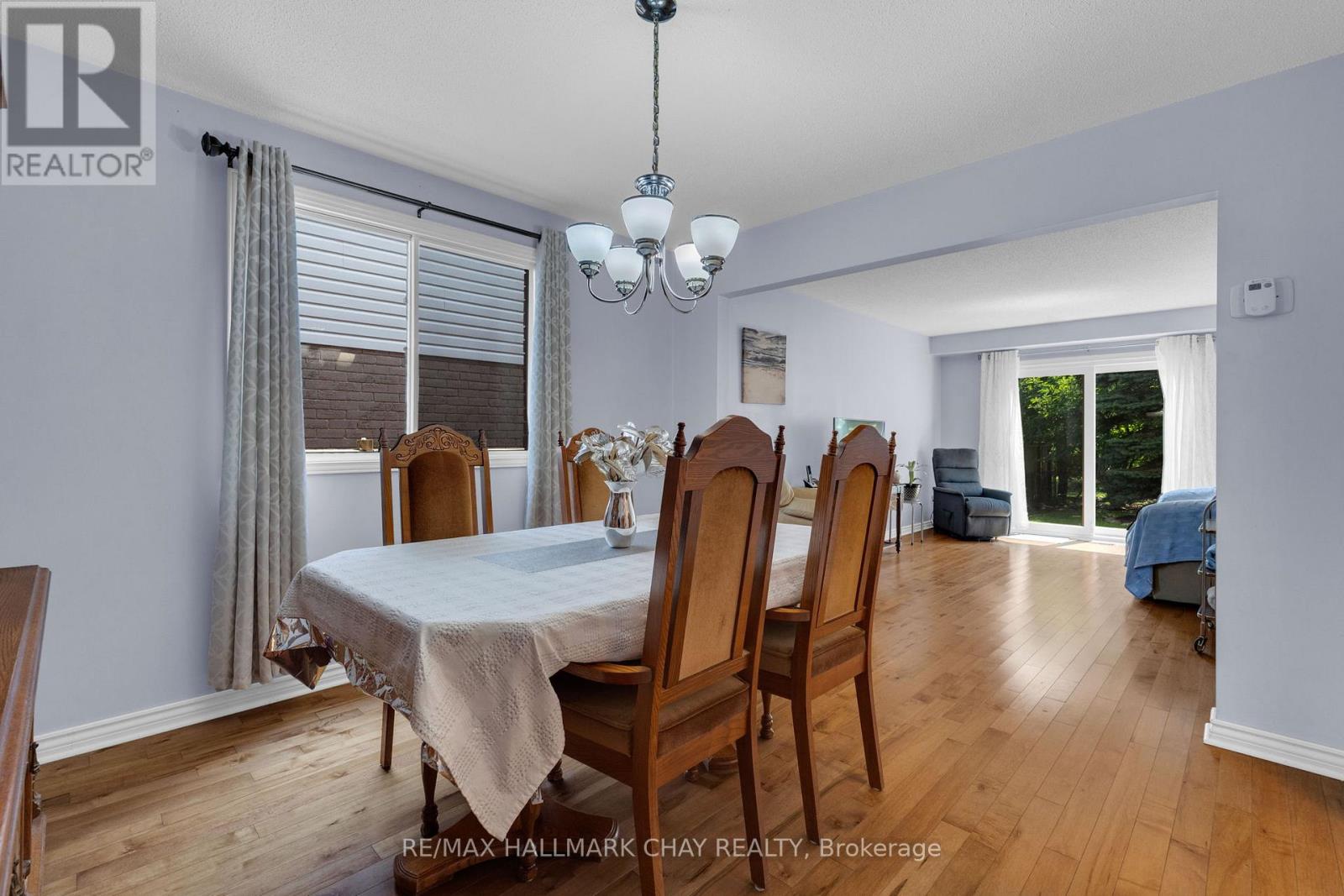 86 Trillium Crescent, Barrie (Allandale Heights), Ontario  L4N 5K3 - Photo 9 - S13641180