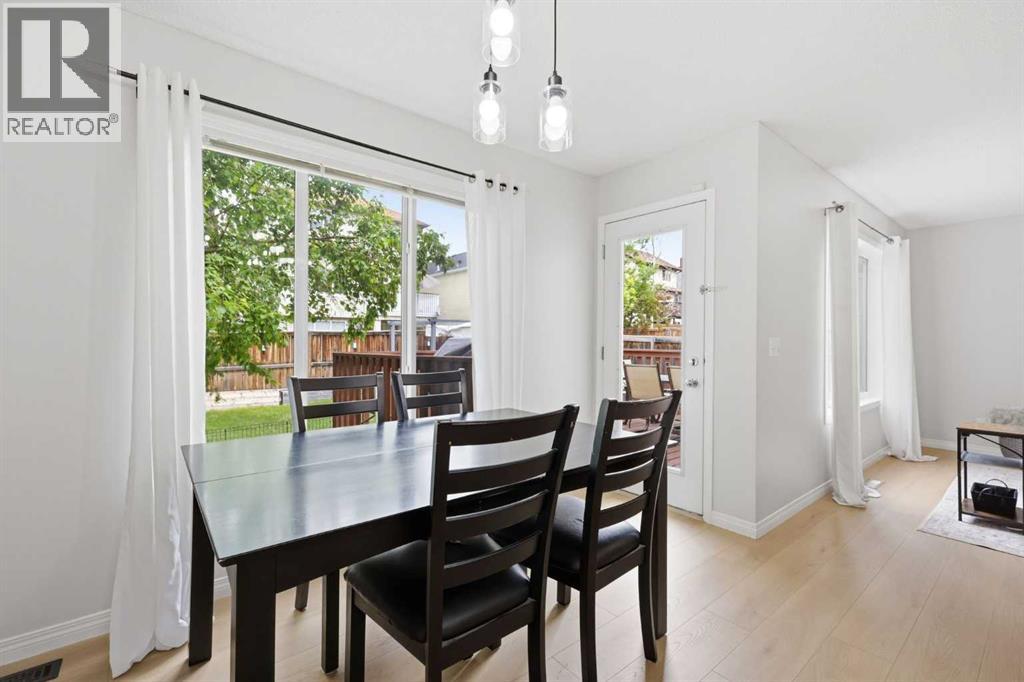 16 Evansbrooke Rise, Calgary, Alberta  T3P 1C6 - Photo 17 - A2322257