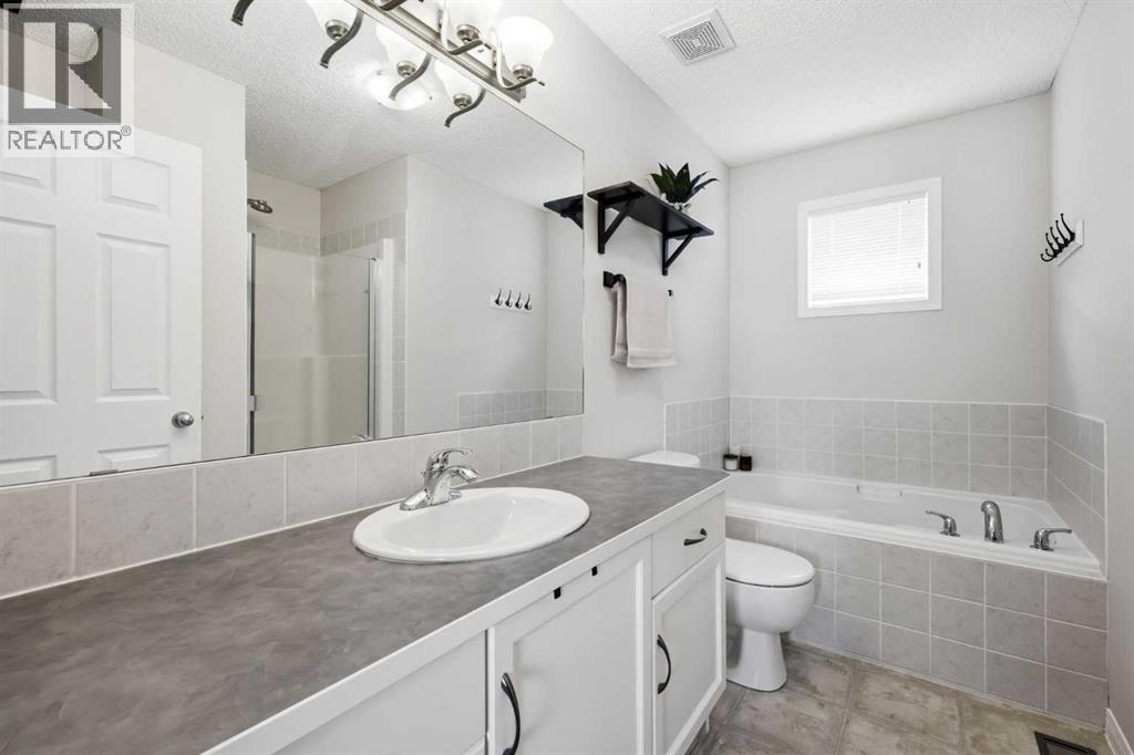16 Evansbrooke Rise, Calgary, Alberta  T3P 1C6 - Photo 32 - A2322257