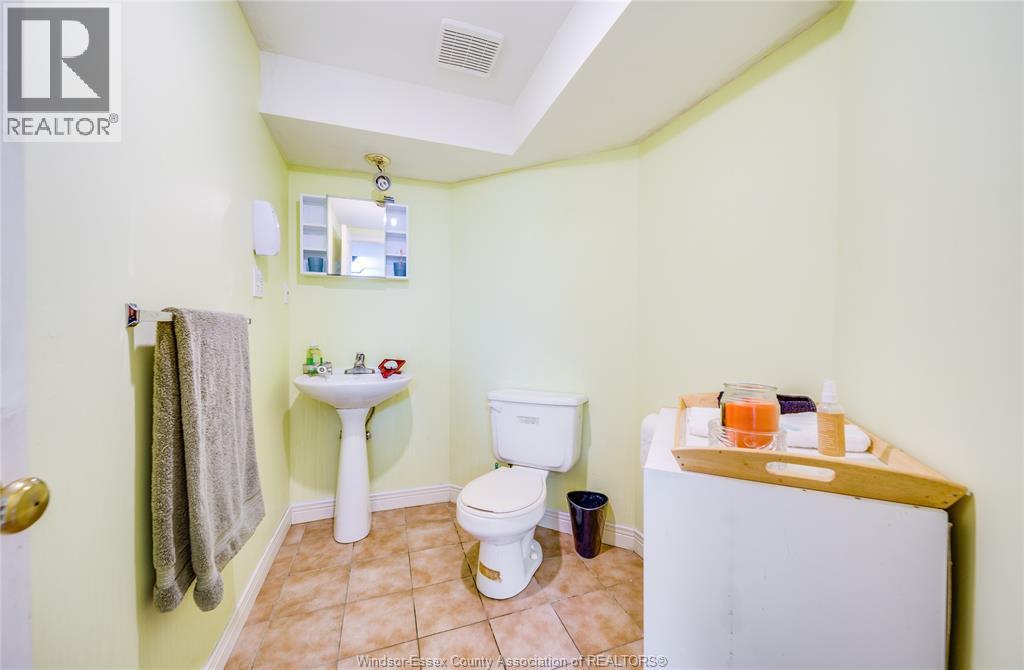 2485 Youngstown Street, Windsor, Ontario  N9E 4L7 - Photo 42 - 26018112