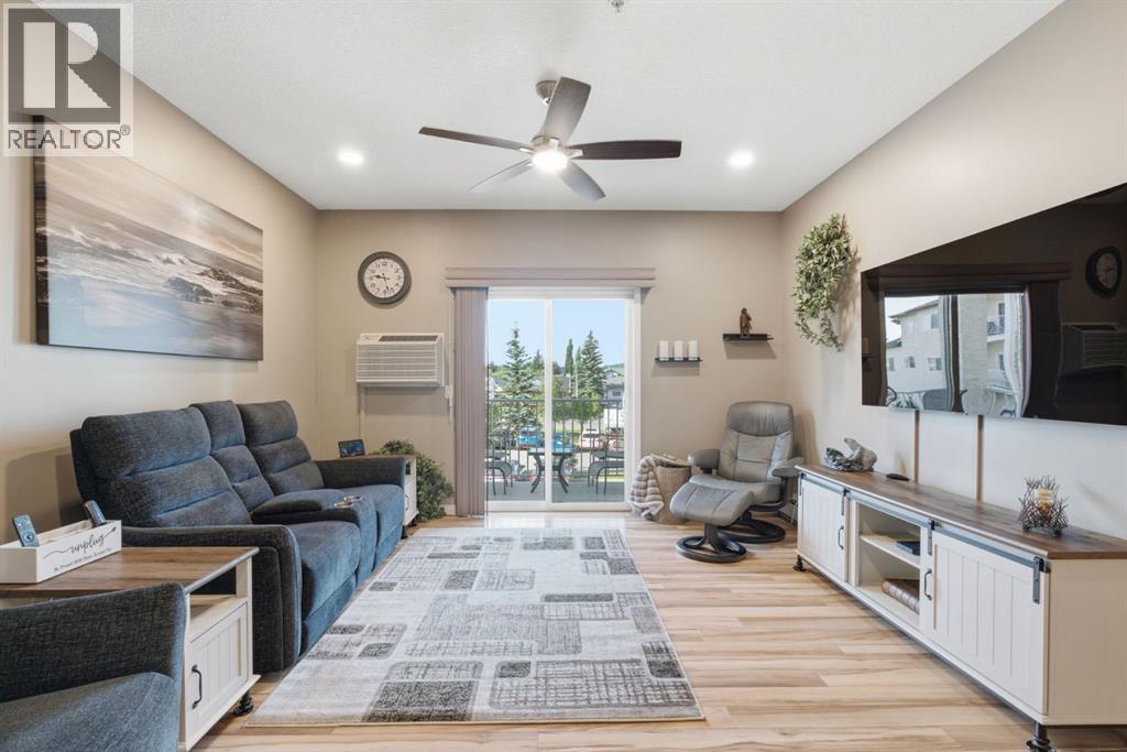 207, 72 Quigley Drive, Cochrane, Alberta  T4C 2K6 - Photo 18 - A2330882