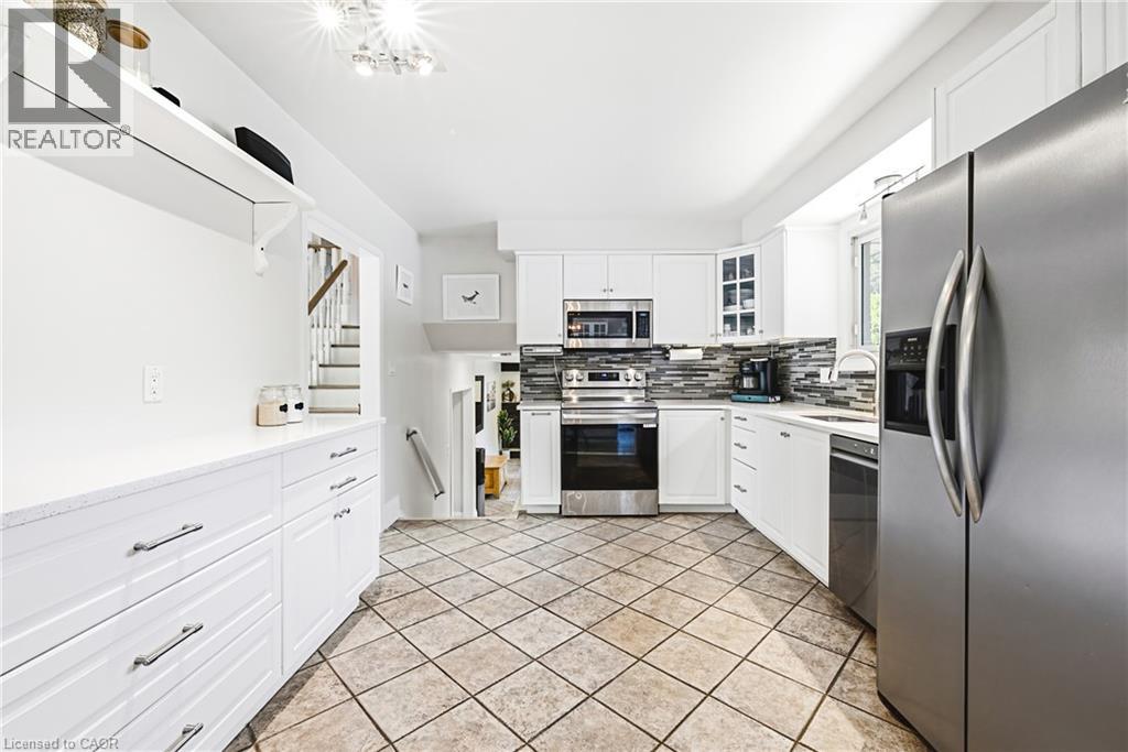 364 Fennell Avenue W, Hamilton, Ontario  L9C 1G4 - Photo 6 - 40852850