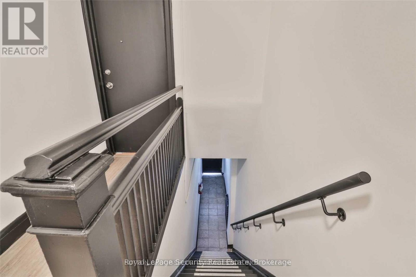 2 - 3317 Lake Shore Boulevard W, Toronto, Ontario  M8W 1M8 - Photo 2 - W13641130