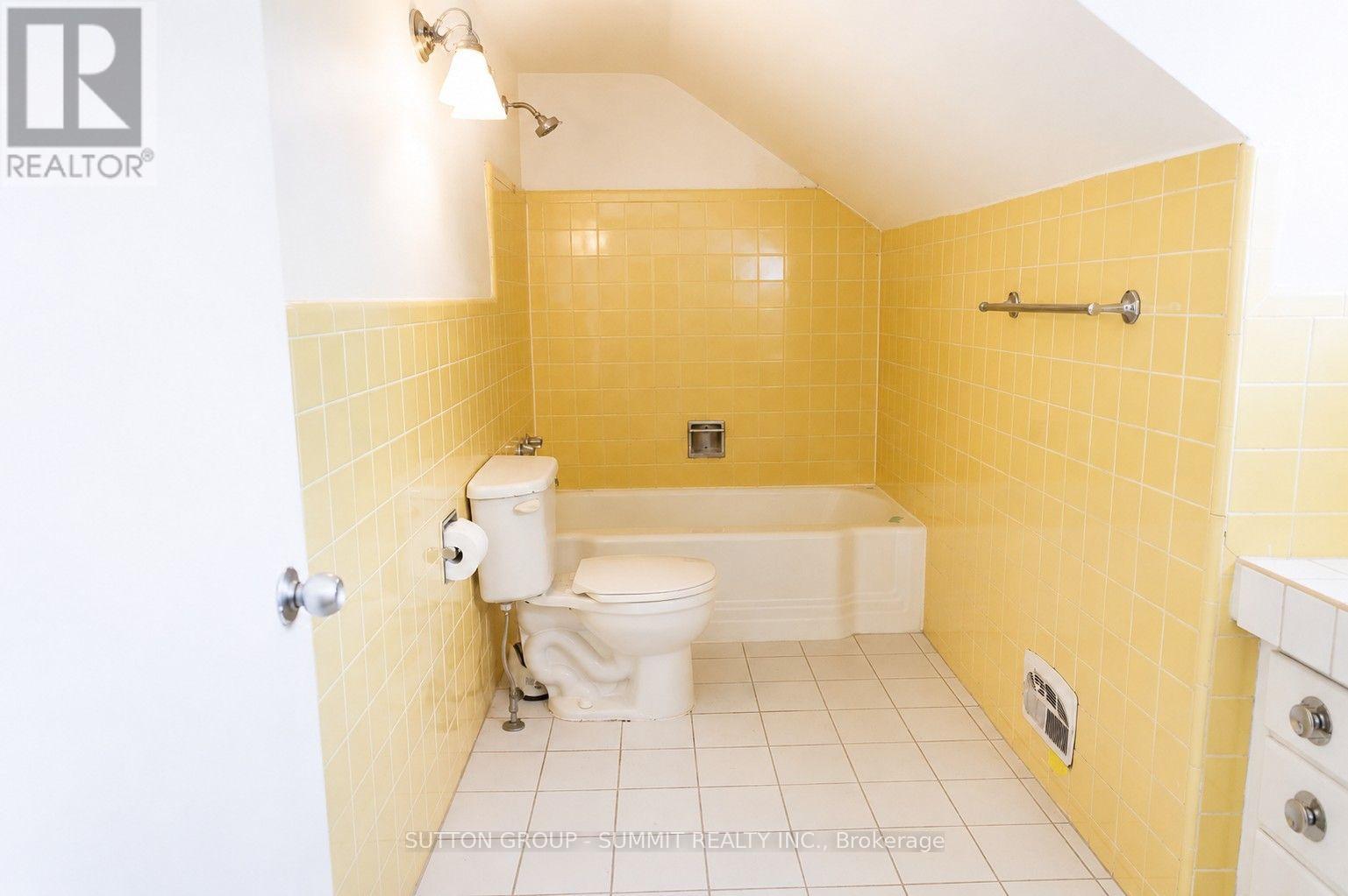 20 Havenridge Drive, Toronto, Ontario  M9P 3M4 - Photo 10 - W13641146