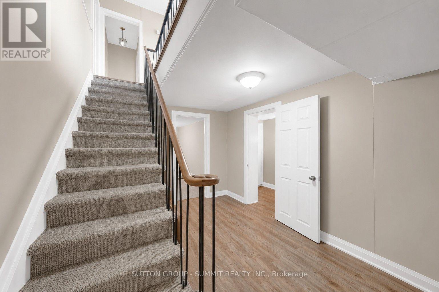 20 Havenridge Drive, Toronto, Ontario  M9P 3M4 - Photo 12 - W13641146
