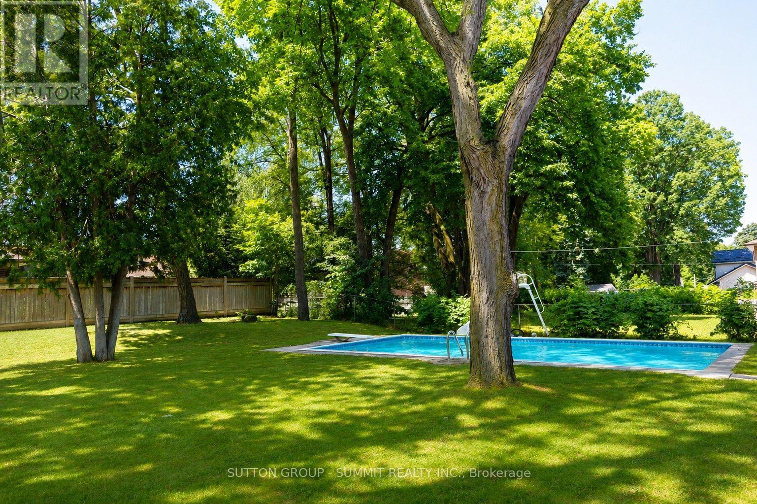 20 Havenridge Drive, Toronto, Ontario  M9P 3M4 - Photo 38 - W13641146