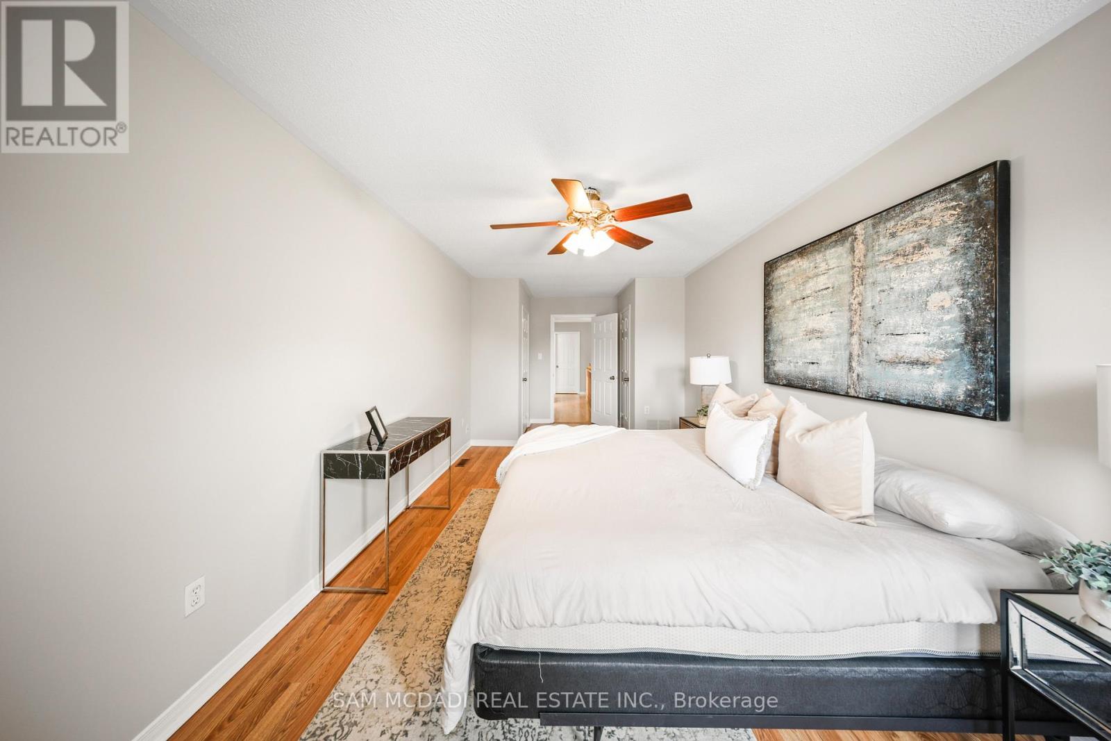 3847 Densbury Drive, Mississauga, Ontario  L5N 6Z3 - Photo 25 - W13641156