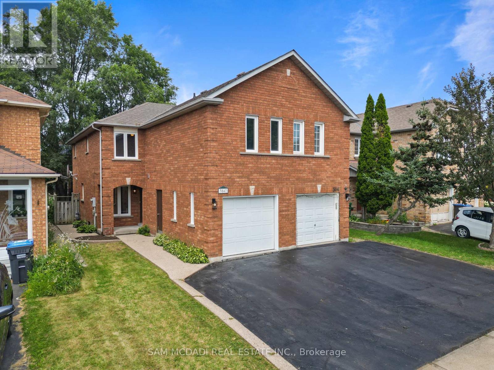 3847 Densbury Drive, Mississauga, Ontario  L5N 6Z3 - Photo 38 - W13641156