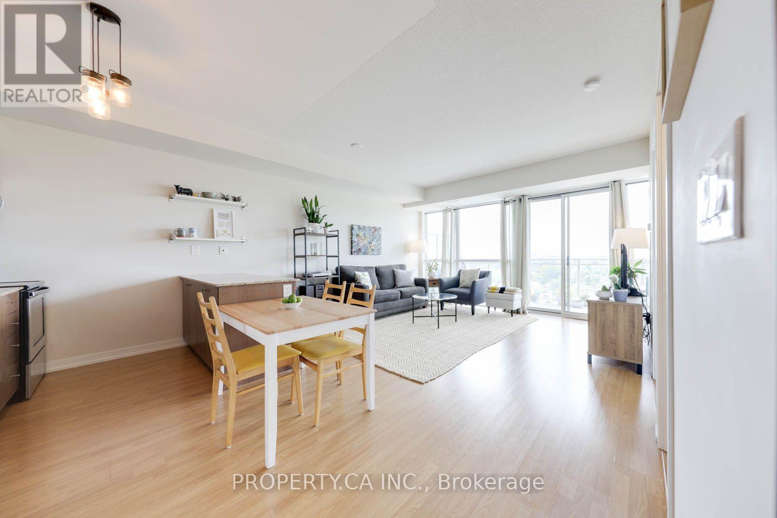 1101 - 5101 Dundas Street W, Toronto, Ontario  M9A 1C1 - Photo 4 - W13641166