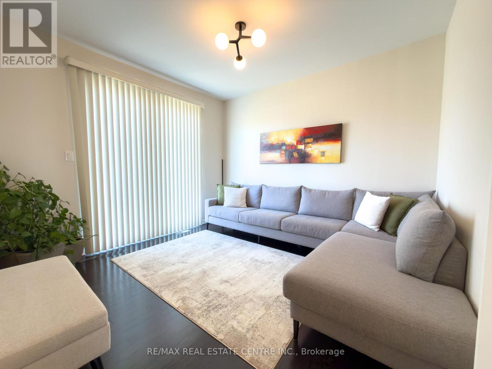 288 Ruhl Drive, Milton, Ontario  L9T 8J7 - Photo 5 - W13641216