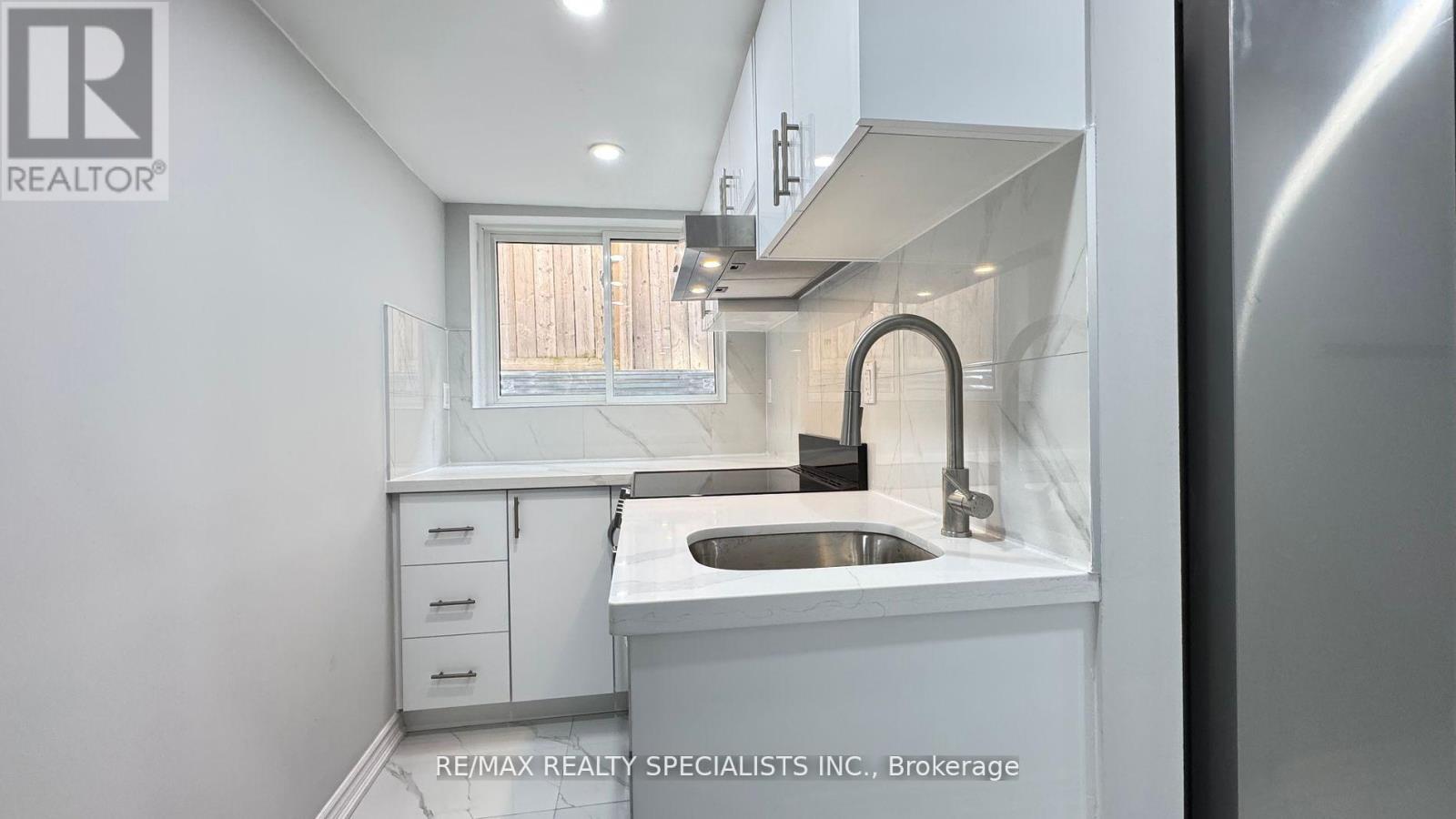 Lower 2-B - 3 Lennon Trail, Brampton, Ontario  L6Y 5P9 - Photo 15 - W13641244