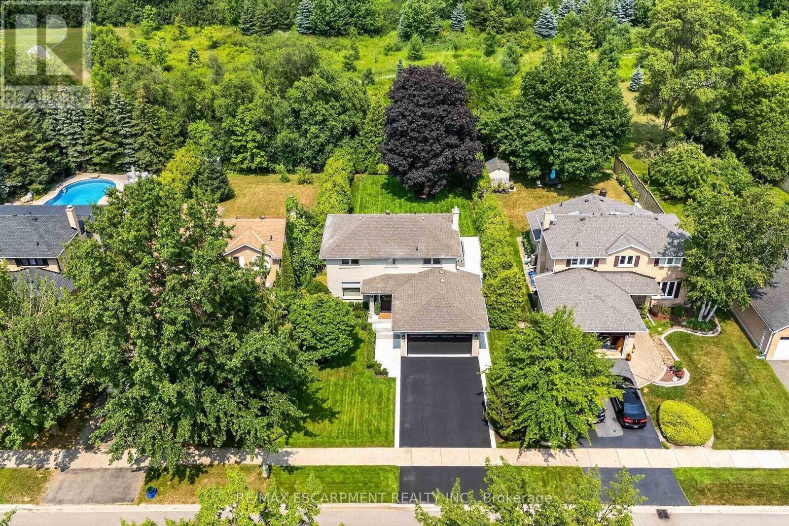429 Claremont Crescent, Oakville, Ontario  L6J 6J9 - Photo 2 - W13641336