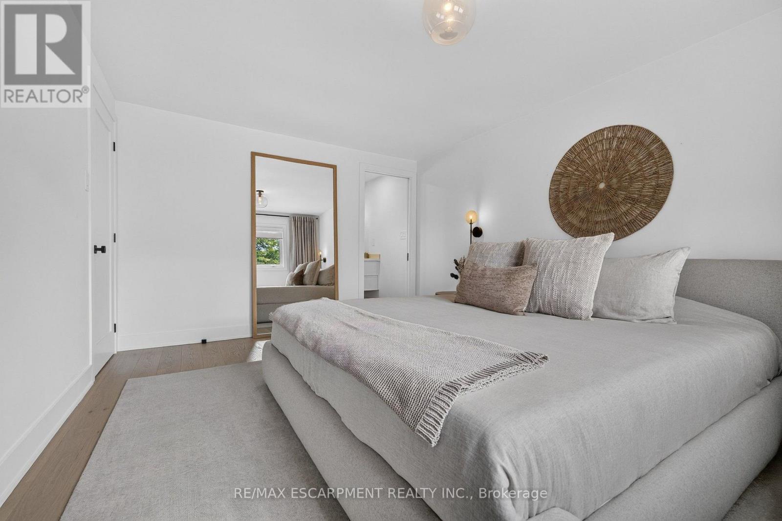 429 Claremont Crescent, Oakville, Ontario  L6J 6J9 - Photo 24 - W13641336