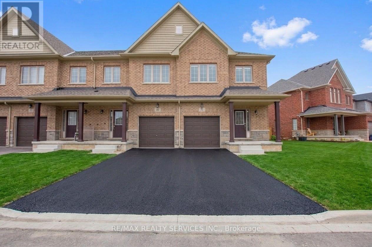 71 SUNSET WAY, Thorold, Ontario