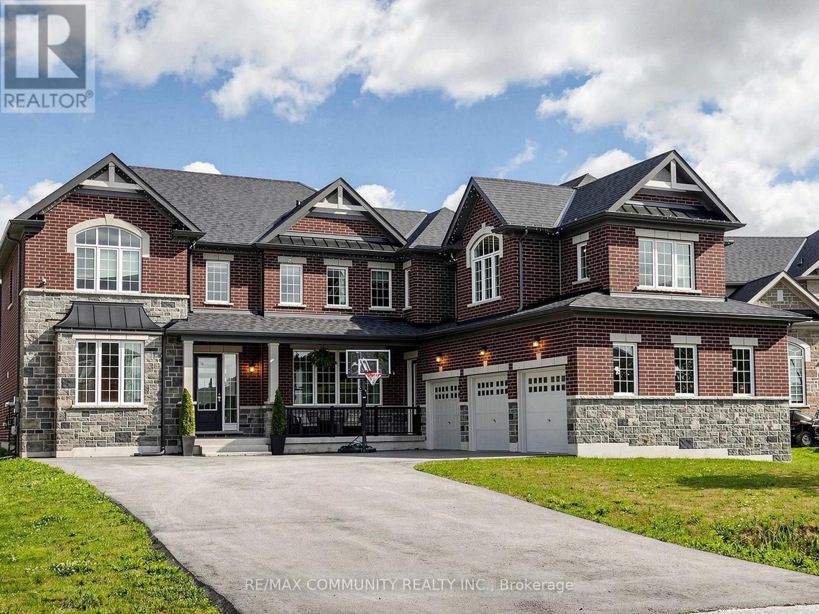 98 GOLDEN MEADOWS DRIVE, Otonabee-South Monaghan, Ontario