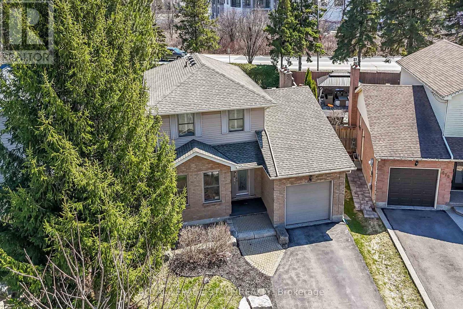 621 Tomahawk Crescent, Hamilton, Ontario  L9G 3T4 - Photo 48 - X13641210