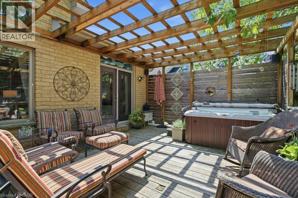 515 Birchleaf Walk, Waterloo, Ontario  N2T 2W5 - Photo 30 - 40851387