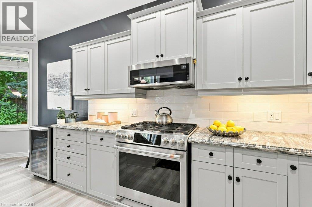 515 Birchleaf Walk, Waterloo, Ontario  N2T 2W5 - Photo 9 - 40851387