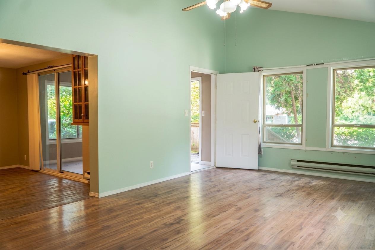 3776 Columbia Valley Road, Cultus Lake North, Cultus Lake, British Columbia  V2R 5A3 - Photo 5 - C8080144