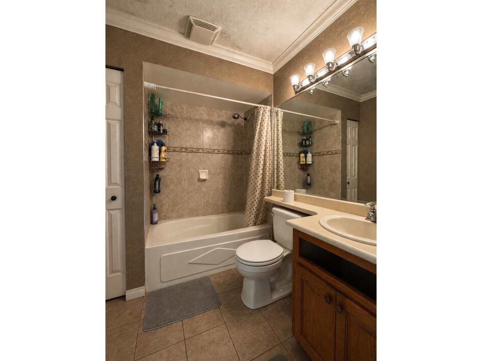 6268 131a Avenue, Surrey, British Columbia  V3X 1N9 - Photo 27 - R3151845