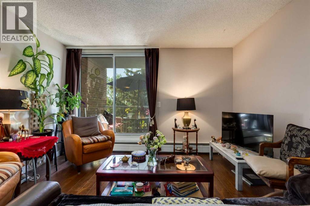 410, 4944 Dalton Drive NW, Calgary, Alberta  T3A 2E6 - Photo 4 - A2328864