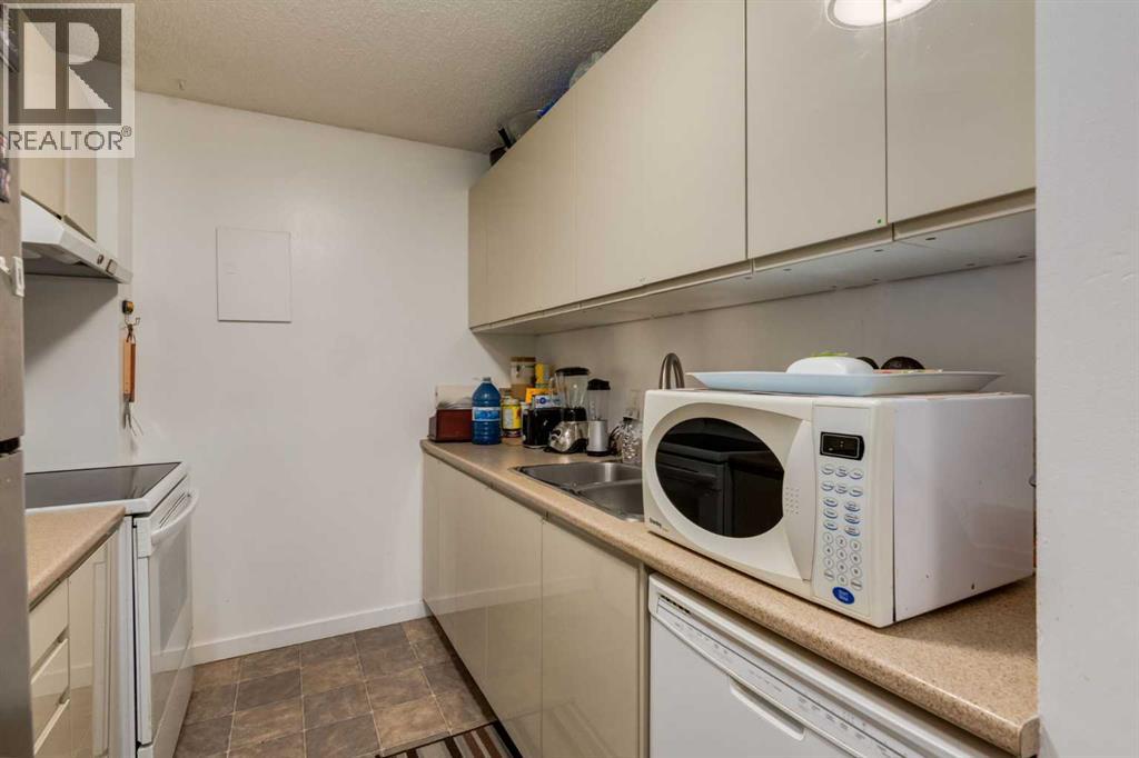 410, 4944 Dalton Drive NW, Calgary, Alberta  T3A 2E6 - Photo 8 - A2328864