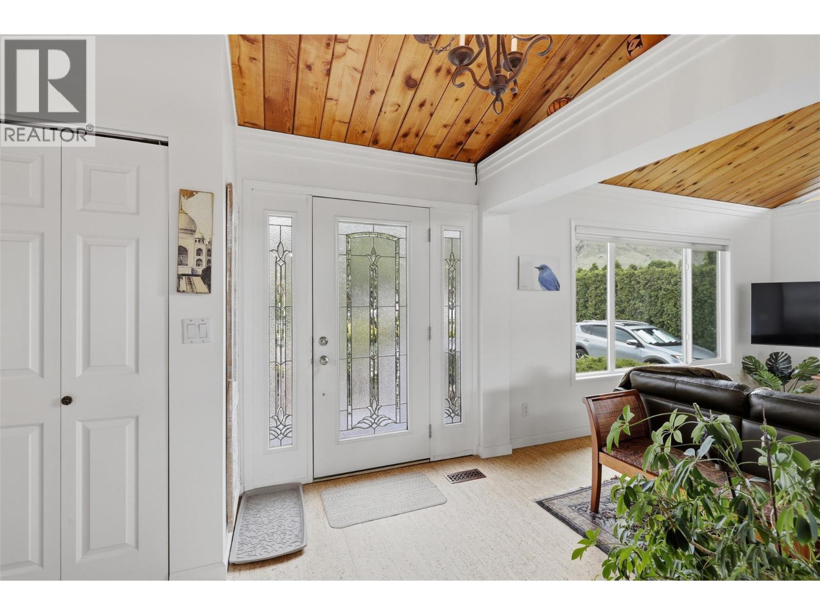 230 Vista Place, Ashcroft, British Columbia  V0K 1A0 - Photo 5 - 10389616