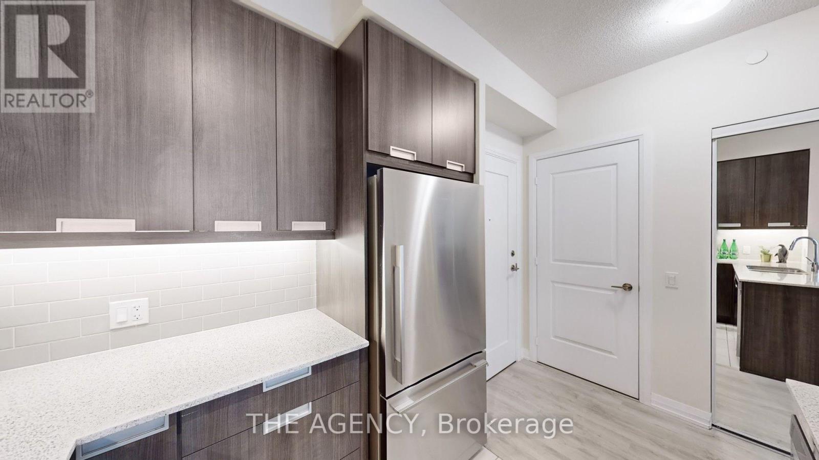 820 - 35 Watergarden Drive, Mississauga, Ontario  L5R 0G8 - Photo 19 - W13641264