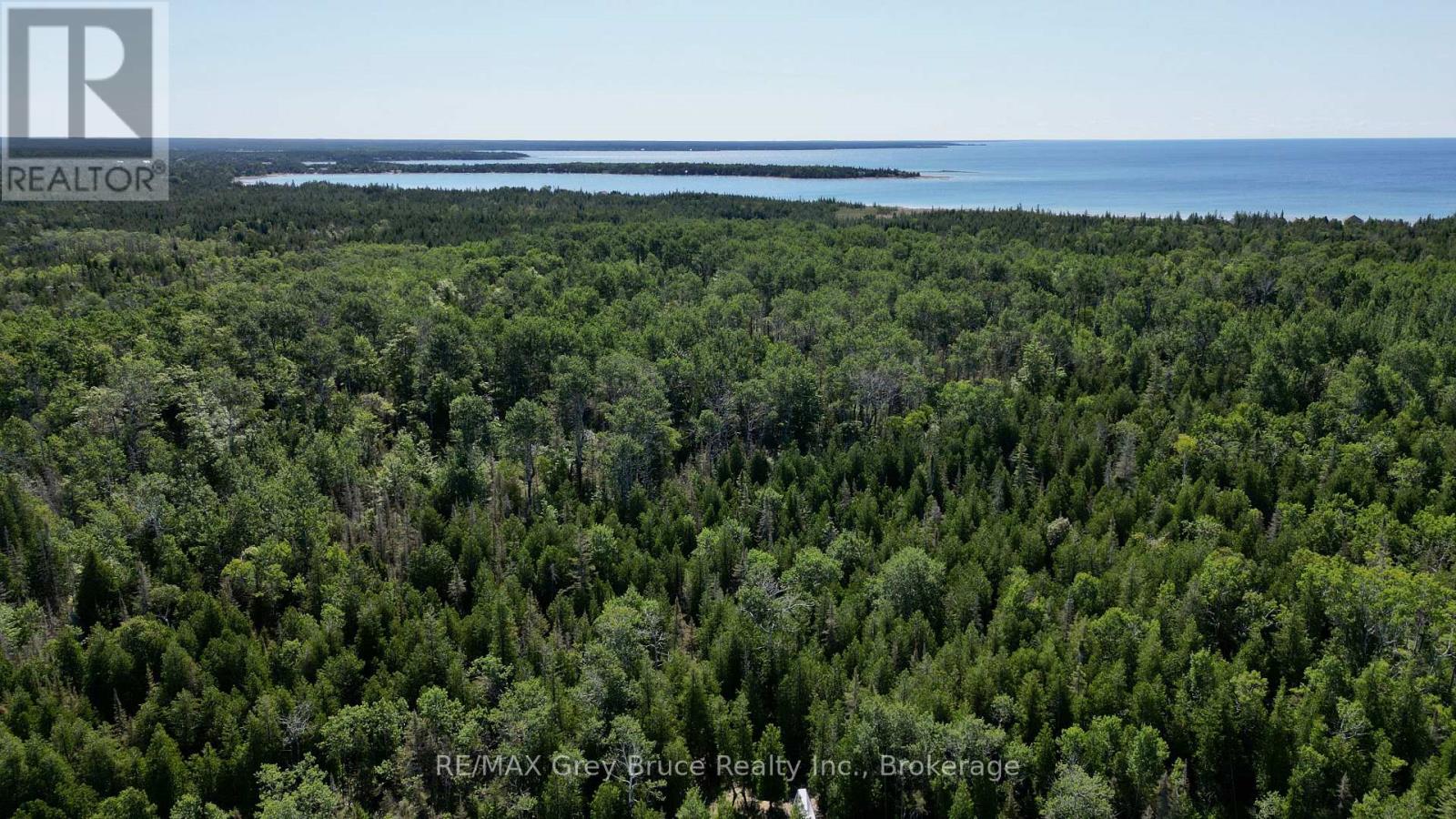 31 Baise Avenue, Northern Bruce Peninsula, Ontario  N0H 2R0 - Photo 30 - X12526086