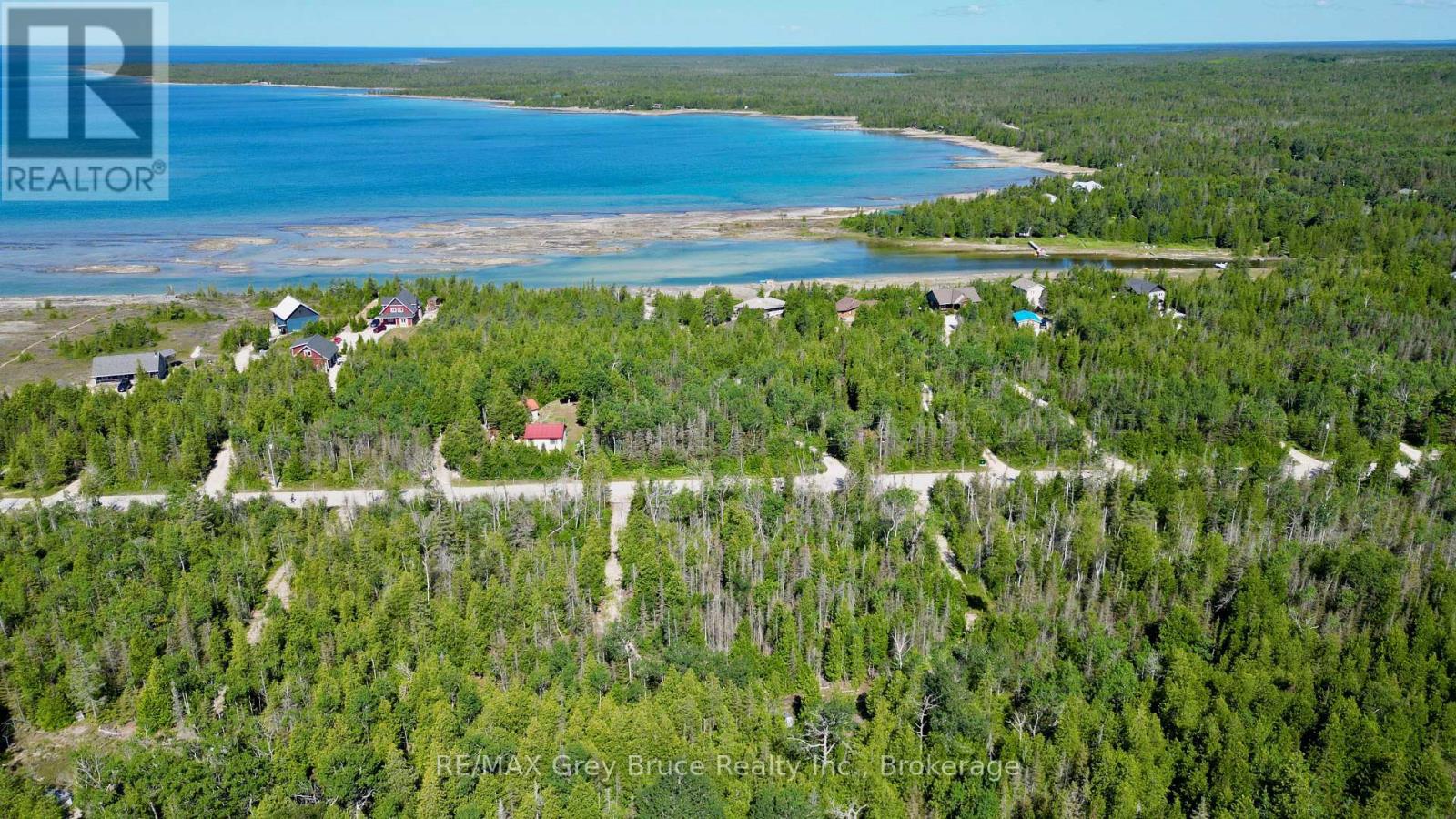 31 Baise Avenue, Northern Bruce Peninsula, Ontario  N0H 2R0 - Photo 17 - X12526086