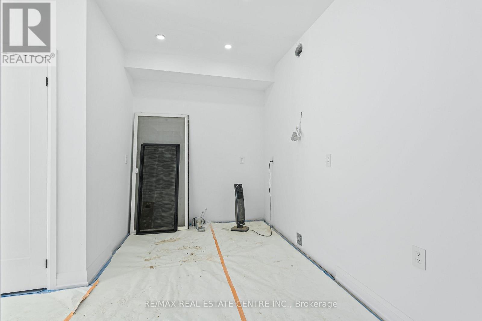 19 James Street, Halton Hills, Ontario  L7G 2H2 - Photo 10 - W13633272