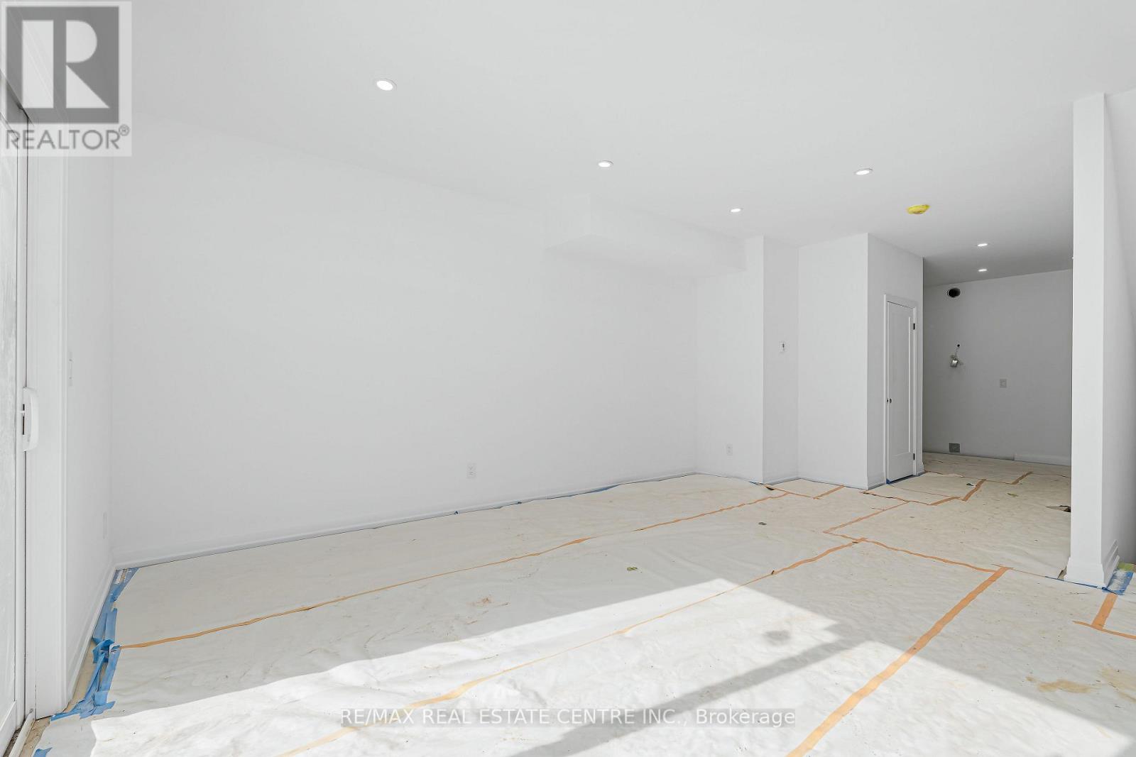 19 James Street, Halton Hills, Ontario  L7G 2H2 - Photo 15 - W13633272