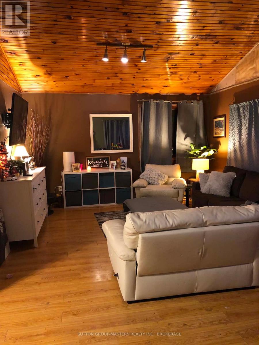 811 Pierces Lane, Leeds And The Thousand Islands, Ontario  K0E 1N0 - Photo 8 - X13579138