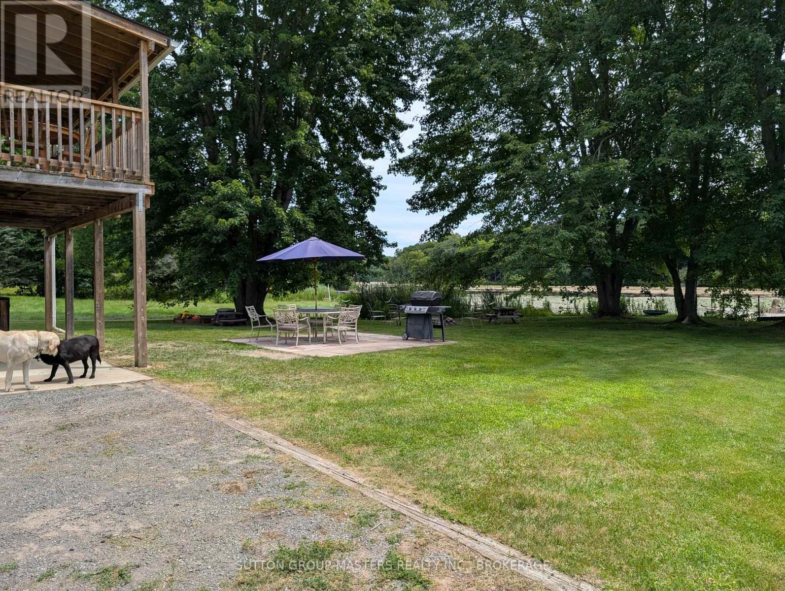 811 Pierces Lane, Leeds And The Thousand Islands, Ontario  K0E 1N0 - Photo 4 - X13579138