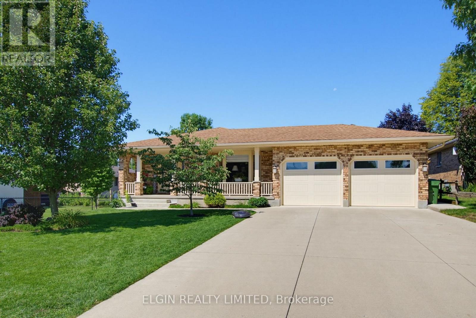3 Trevithick Terrace, St. Thomas, Ontario  N5R 5Y2 - Photo 2 - X13641392