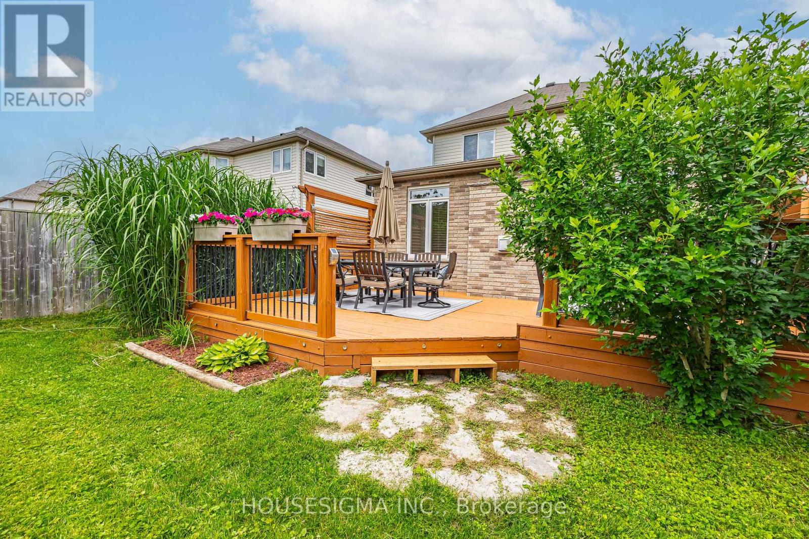 1939 Jubilee Drive, London North, Ontario  N6G 0H6 - Photo 36 - X13641482