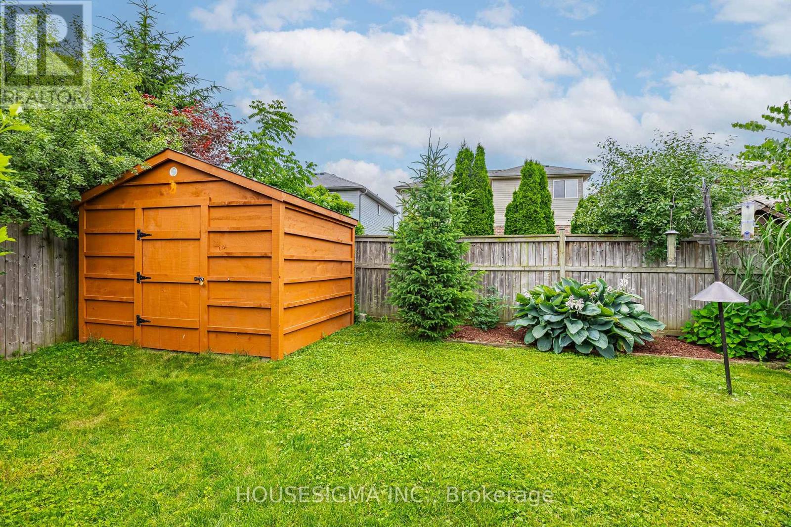 1939 Jubilee Drive, London North, Ontario  N6G 0H6 - Photo 38 - X13641482