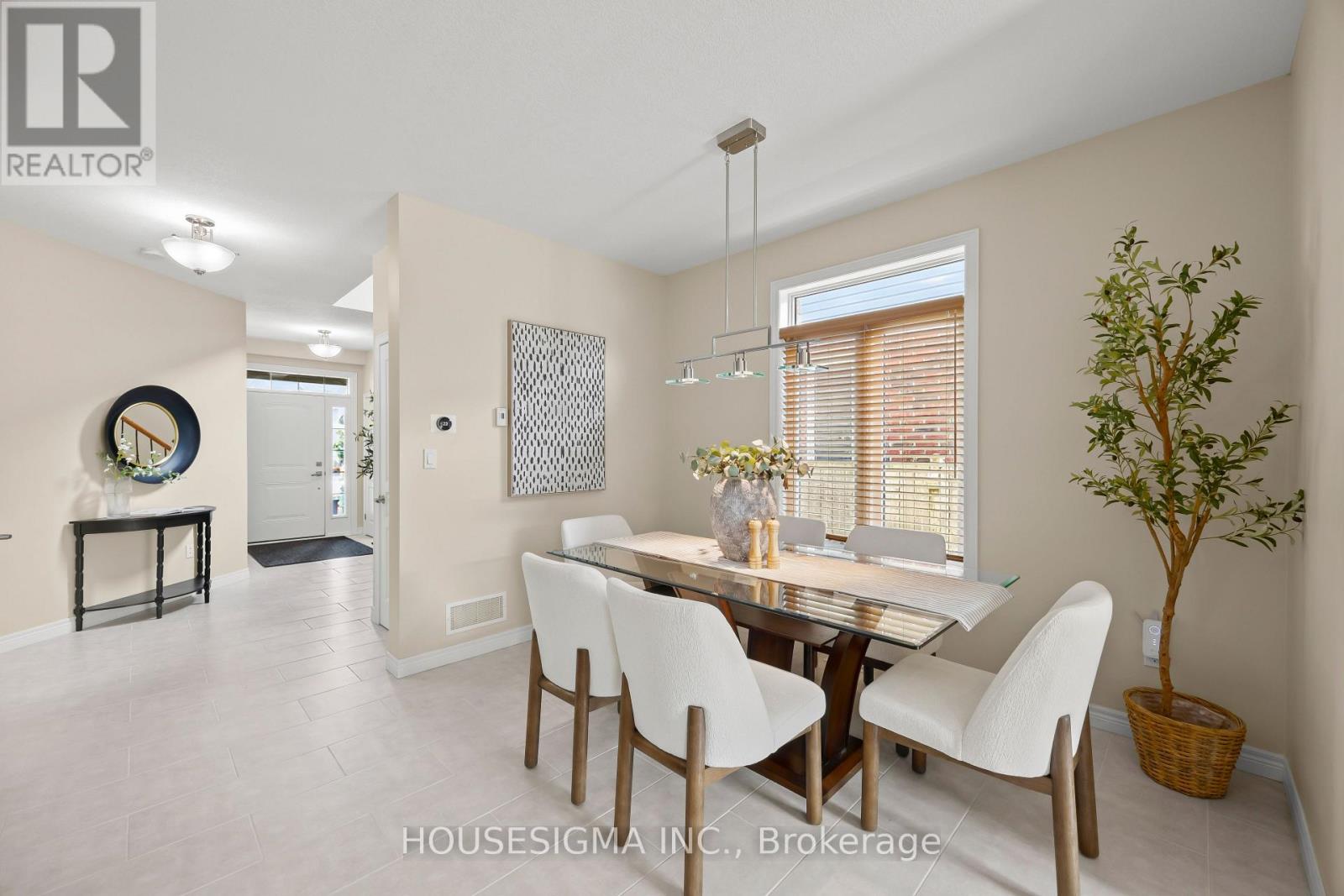 1939 Jubilee Drive, London North, Ontario  N6G 0H6 - Photo 8 - X13641482