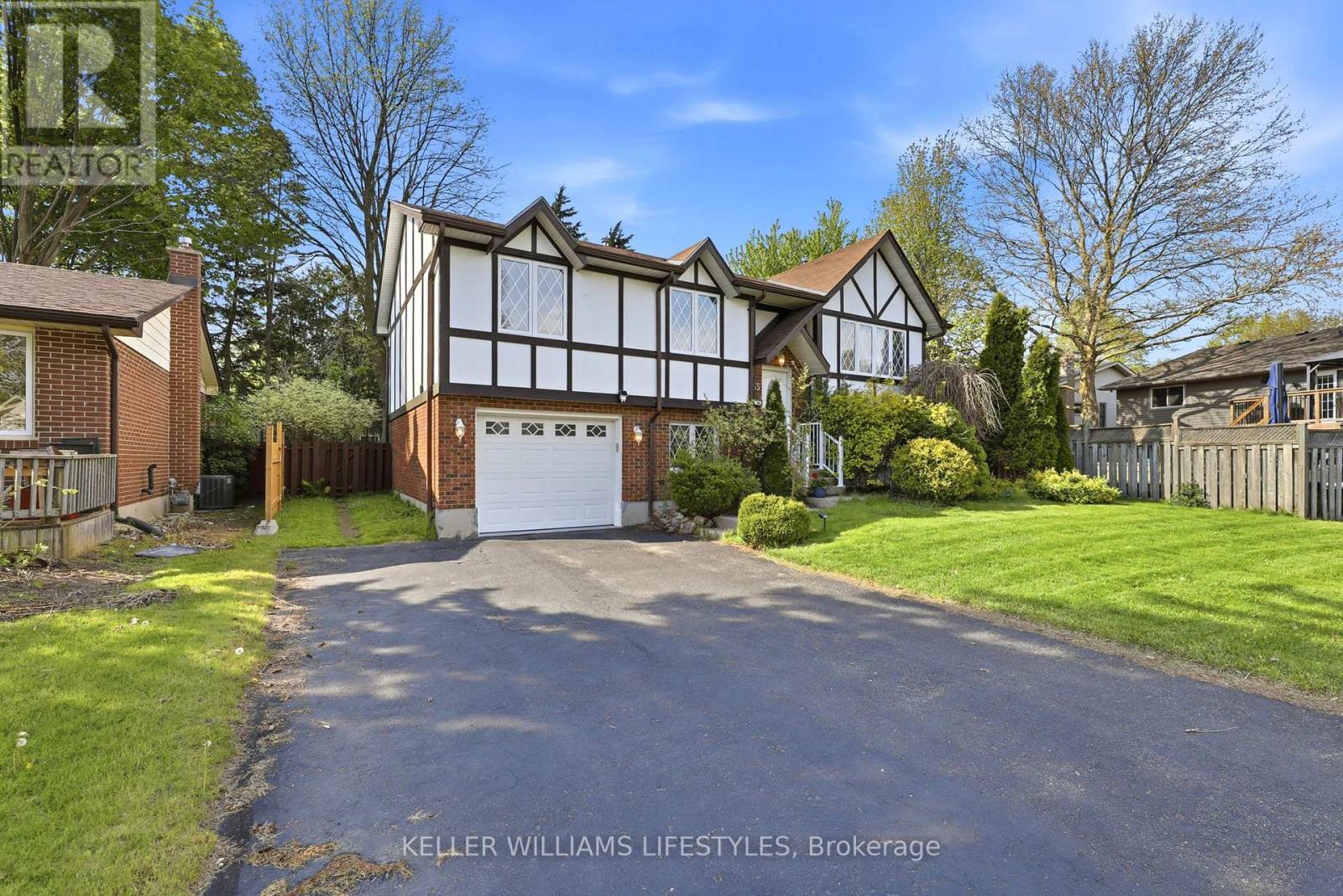 65 Gablewood Crescent, London North, Ontario  N6G 2Z8 - Photo 4 - X13641516