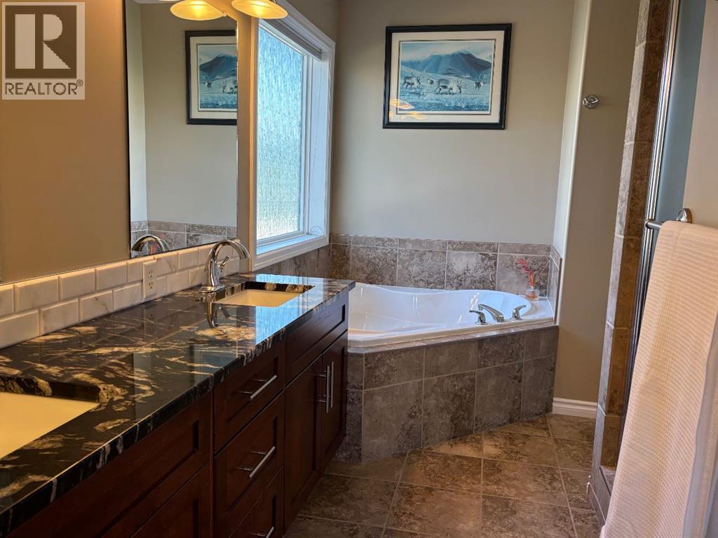 314 Coulee Springs Terrace, Lethbridge, Alberta  T1K 5P2 - Photo 12 - A2334794