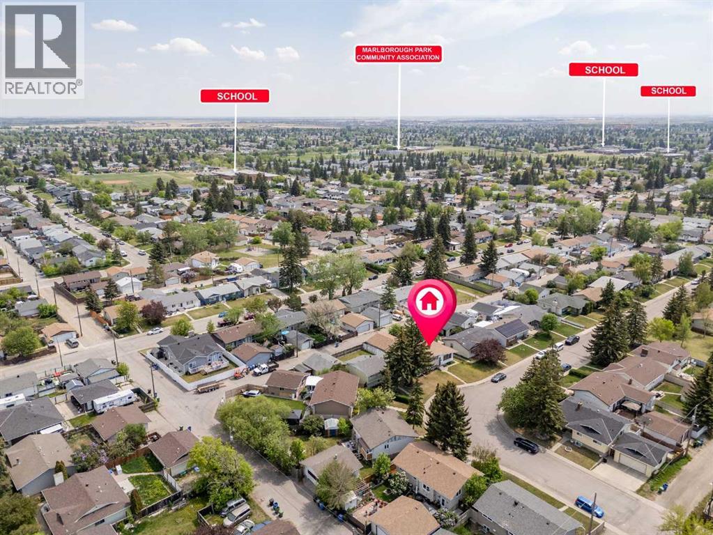 452 Manora Way NE, Calgary, Alberta  T2A 4R4 - Photo 5 - A2316154