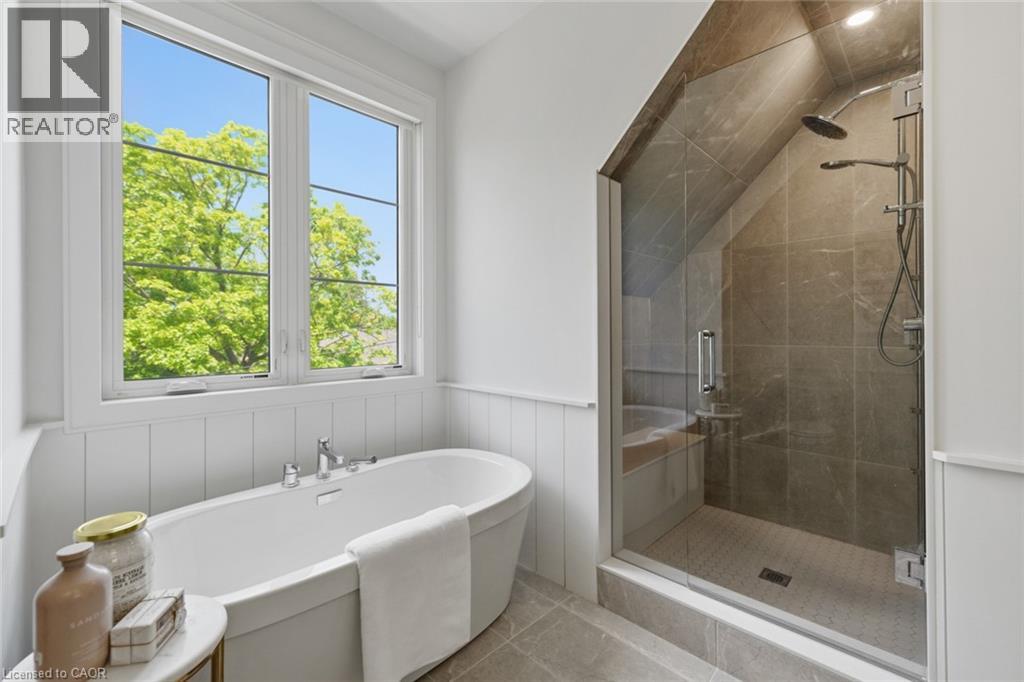 2280 Sovereign Street, Oakville, Ontario  L6L 0H9 - Photo 39 - 40836790