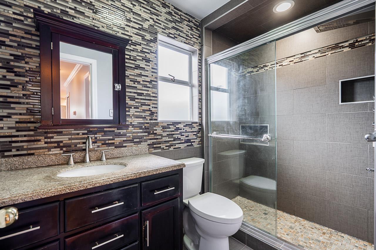 19065 60 Avenue, Surrey, British Columbia  V3S 8A1 - Photo 8 - R3152304